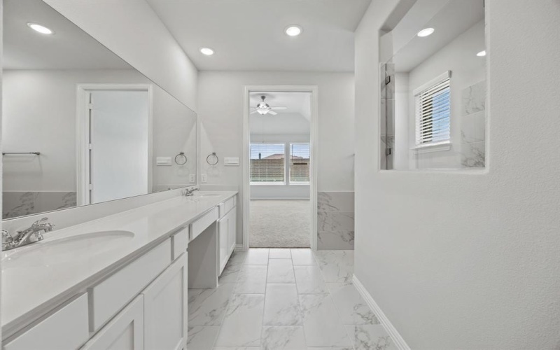 1438 Golden Meadow Drive, Van Alstyne, TX 75495, 4 Habitaciones Habitaciones , ,2 BañosBaños,Residential,En Venta,1438 Golden Meadow Drive,20986065