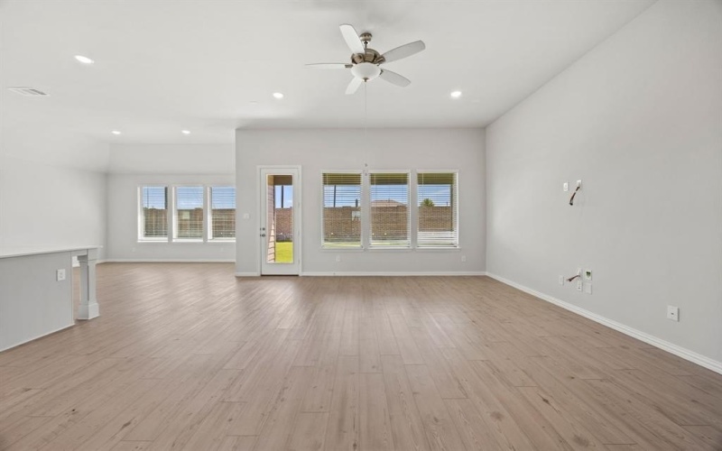 1438 Golden Meadow Drive, Van Alstyne, TX 75495, 4 Habitaciones Habitaciones , ,2 BañosBaños,Residential,En Venta,1438 Golden Meadow Drive,20986065