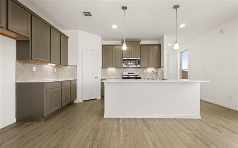 469 Silent Pond Park, Lavon, TX 75166, 4 Habitaciones Habitaciones , ,3 BañosBaños,Residential,En Venta,469 Silent Pond Park,20986118