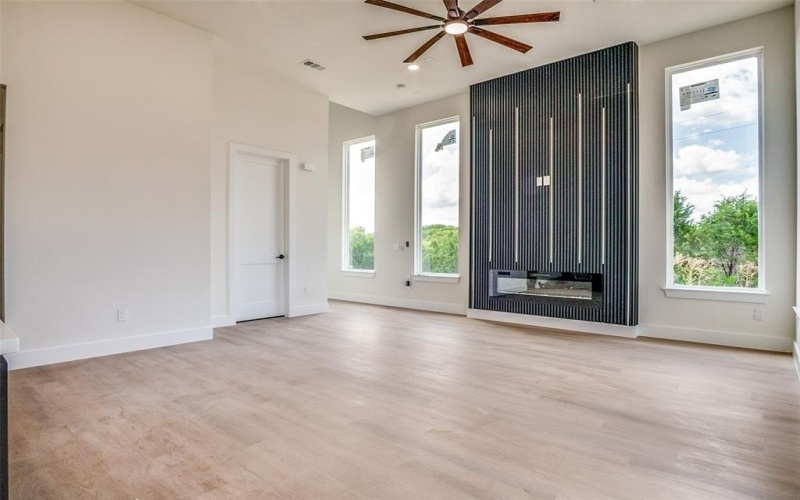 2520 elk Trail, Granbury, TX 76048, 3 Bedrooms Bedrooms, ,2 BathroomsBathrooms,Residential,For Sale,2520 elk Trail,20986304