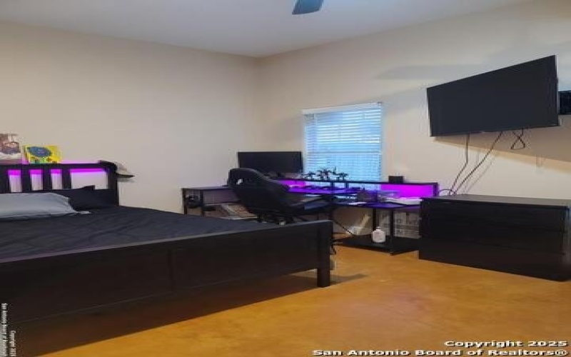 301 pickford, Sabinal, TX 78881, 2 Habitaciones Habitaciones , ,1 BañoBaños,Residential,En Venta,301 pickford,0,1880115