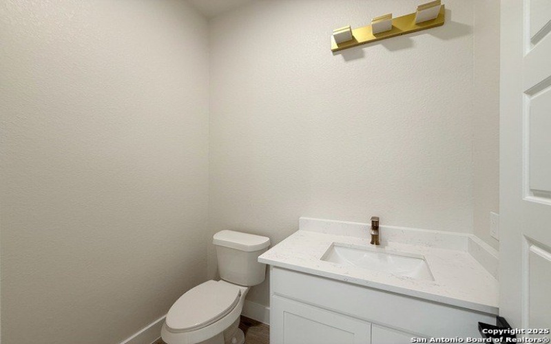 117 Pioneer Trl, Adkins, TX 78101, 5 Habitaciones Habitaciones , ,3 BañosBaños,Residential,En Venta,117 Pioneer Trl,1880141