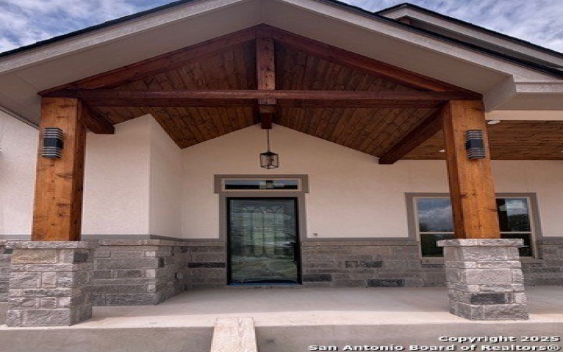 117 Pioneer Trl, Adkins, TX 78101, 5 Habitaciones Habitaciones , ,3 BañosBaños,Residential,En Venta,117 Pioneer Trl,1880141