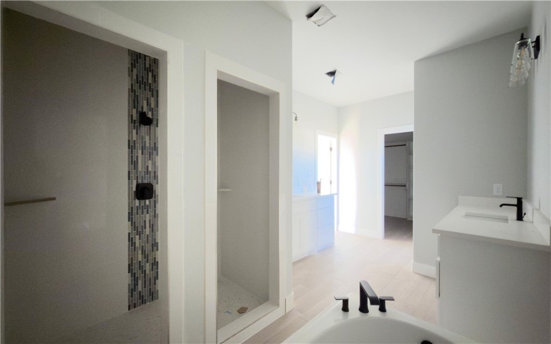 4710 Pinot Noir Court, Robstown, TX 78380, 4 Habitaciones Habitaciones , ,3 BañosBaños,Residential,En Venta,4710 Pinot Noir Court,0,461421