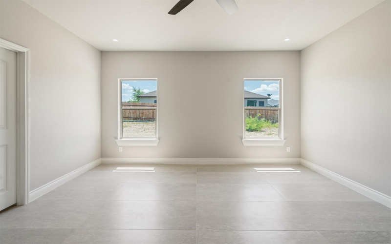 112 Little BigHorn Trail, Del Rio, TX 78840, 4 Bedrooms Bedrooms, ,3 BathroomsBathrooms,Residential,For Sale,112 Little BigHorn Trail,207224