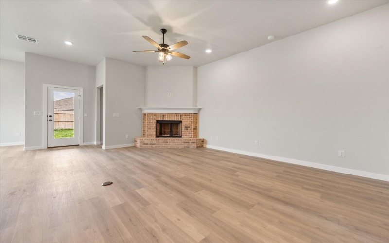 8618 29th Street, Lubbock, TX 79407, 4 Habitaciones Habitaciones , ,2 BañosBaños,Residential,En Venta,8618 29th Street,202557129
