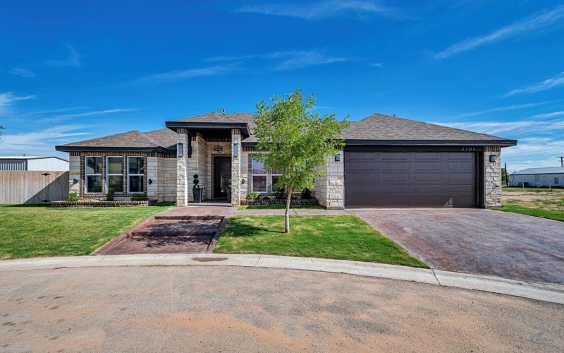 2701 Starling Dr, Midland, TX 79706, 4 Habitaciones Habitaciones , ,3 BañosBaños,Residential,En Venta,2701 Starling Dr,50083398