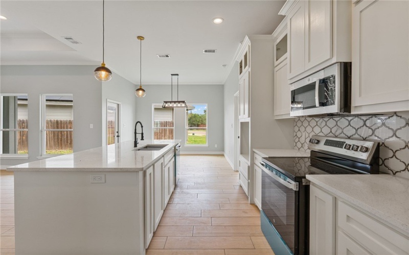 4338 Starlite, Corpus Christi, TX 78410, 4 Bedrooms Bedrooms, ,2 BathroomsBathrooms,Residential,For Sale,4338 Starlite,458337