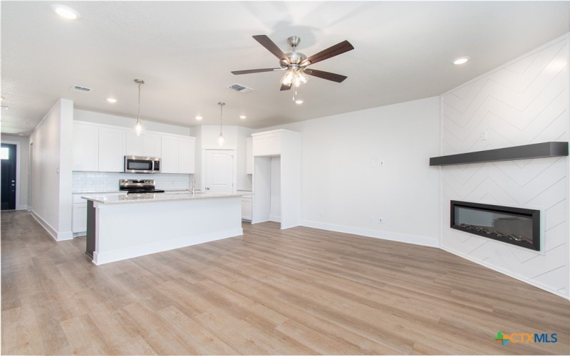 2041 Stillwell Street, Nolanville, TX 76559, 4 Habitaciones Habitaciones , ,2 BañosBaños,Residential,En Venta,2041 Stillwell Street,583474