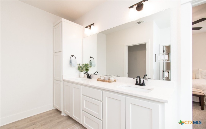 2013 Stillwell Street, Nolanville, TX 76559, 4 Bedrooms Bedrooms, ,3 BathroomsBathrooms,Residential,For Sale,2013 Stillwell Street,0,585268