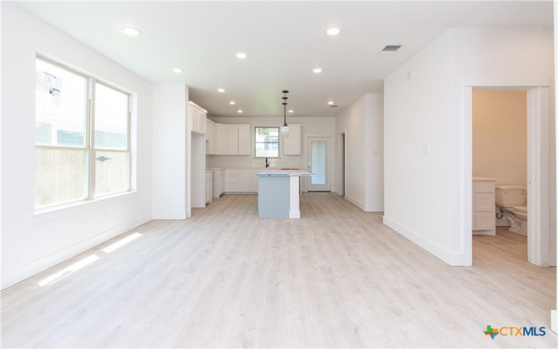 2013 Stillwell Street, Nolanville, TX 76559, 4 Bedrooms Bedrooms, ,3 BathroomsBathrooms,Residential,For Sale,2013 Stillwell Street,585268