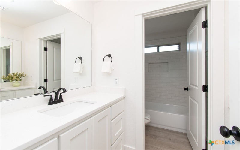 2013 Stillwell Street, Nolanville, TX 76559, 4 Bedrooms Bedrooms, ,3 BathroomsBathrooms,Residential,For Sale,2013 Stillwell Street,0,585268