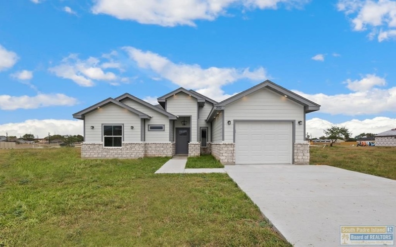 2832 Eliseo Villarreal Ave, Port Isabel, TX 78578, 3 Bedrooms Bedrooms, ,2 BathroomsBathrooms,Residential,For Sale,2832 Eliseo Villarreal Ave,103996