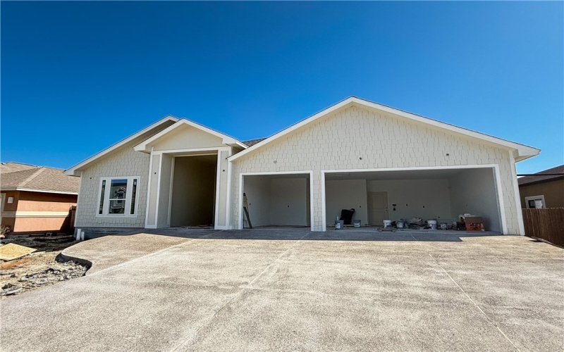 13817 HAWKSNEST BAY Drive, Corpus Christi, TX 78418, 4 Bedrooms Bedrooms, ,3 BathroomsBathrooms,Residential,For Sale,13817 HAWKSNEST BAY Drive,461446