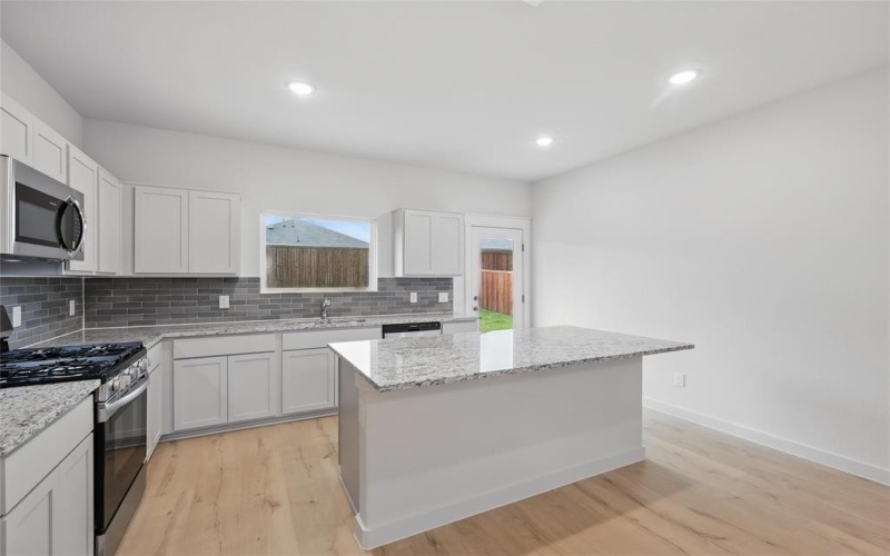 1325 Cider Street, Forney, TX 75126, 3 Habitaciones Habitaciones , ,2 BañosBaños,Residential,En Venta,1325 Cider Street,20781335