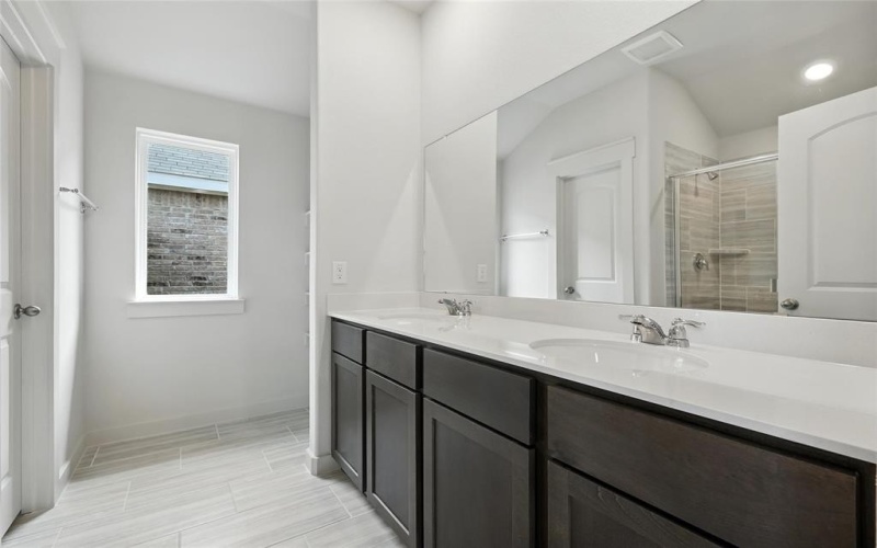 1157 Baker Bridge Drive, Forney, TX 75126, 3 Habitaciones Habitaciones , ,2 BañosBaños,Residential,En Venta,1157 Baker Bridge Drive,20856223