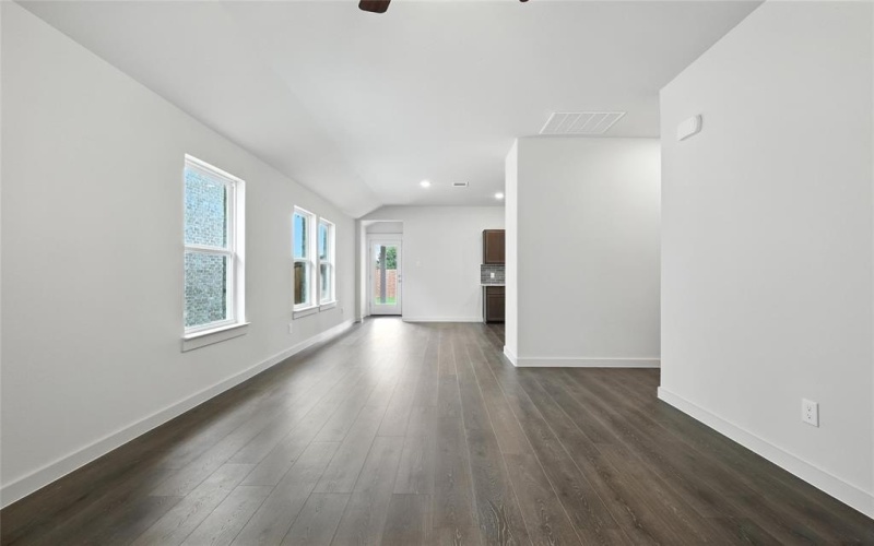 1157 Baker Bridge Drive, Forney, TX 75126, 3 Habitaciones Habitaciones , ,2 BañosBaños,Residential,En Venta,1157 Baker Bridge Drive,20856223