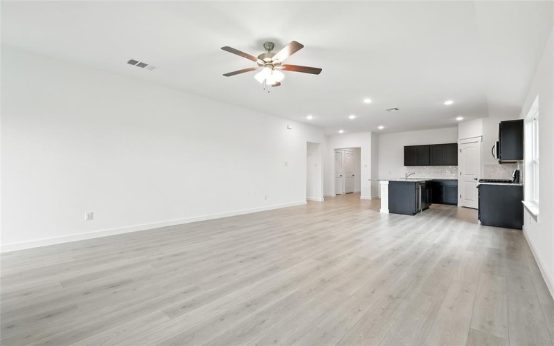 1014 Highgate Road, Forney, TX 75126, 4 Habitaciones Habitaciones , ,2 BañosBaños,Residential,En Venta,1014 Highgate Road,20867197