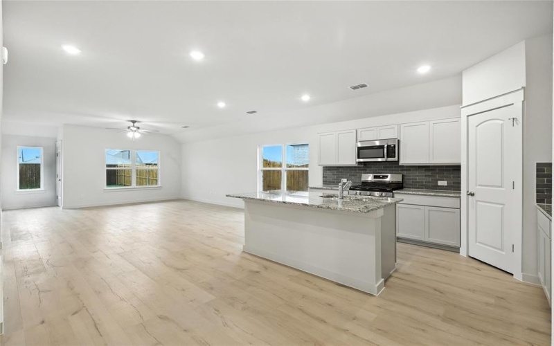 708 Jack Street, Lowry Crossing, TX 75069, 5 Bedrooms Bedrooms, ,3 BathroomsBathrooms,Residential,For Sale,708 Jack Street,20877280