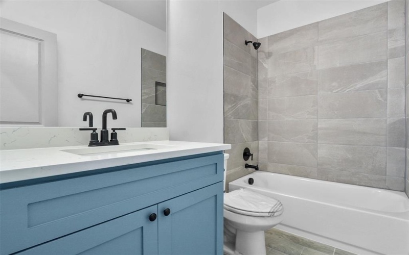 112 Whiteface Drive, Mabank, TX 75156, 3 Bedrooms Bedrooms, ,2 BathroomsBathrooms,Residential,For Sale,112 Whiteface Drive,20972805