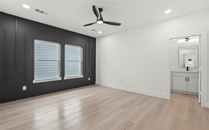 2612 Peabody Avenue, Dallas, TX 75215, 3 Bedrooms Bedrooms, ,2 BathroomsBathrooms,Residential,For Sale,2612 Peabody Avenue,20984739