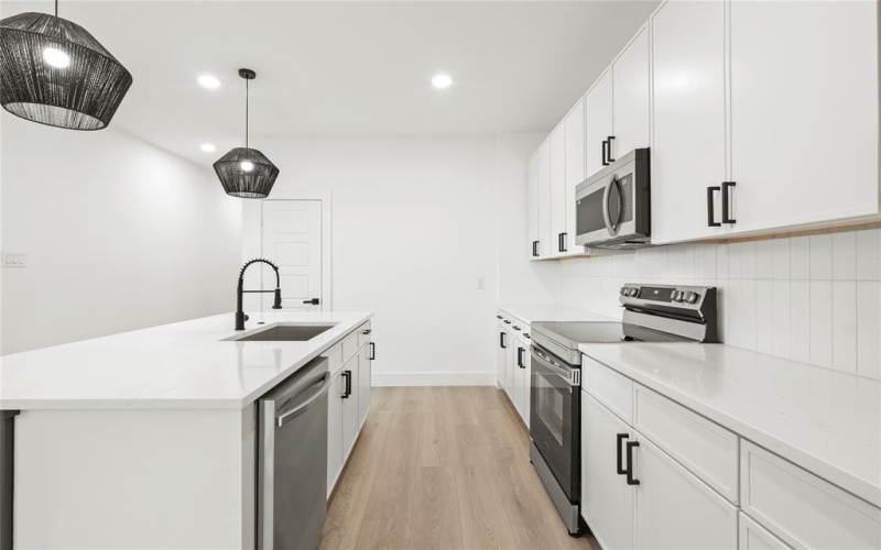 2612 Peabody Avenue, Dallas, TX 75215, 3 Bedrooms Bedrooms, ,2 BathroomsBathrooms,Residential,For Sale,2612 Peabody Avenue,20984739