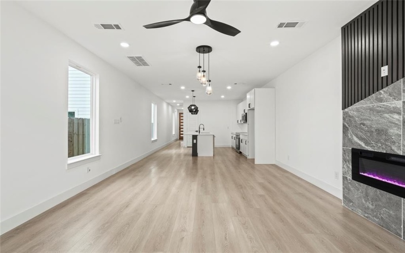 2612 Peabody Avenue, Dallas, TX 75215, 3 Bedrooms Bedrooms, ,2 BathroomsBathrooms,Residential,For Sale,2612 Peabody Avenue,20984739