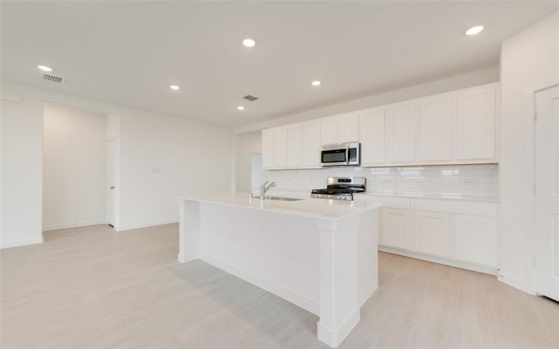 2613 Wispy Creek Drive, Fort Worth, TX 76108, 4 Bedrooms Bedrooms, ,2 BathroomsBathrooms,Residential,For Sale,2613 Wispy Creek Drive,20987095