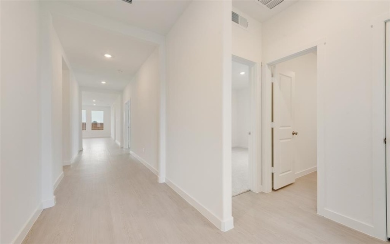 2613 Wispy Creek Drive, Fort Worth, TX 76108, 4 Bedrooms Bedrooms, ,2 BathroomsBathrooms,Residential,For Sale,2613 Wispy Creek Drive,20987095