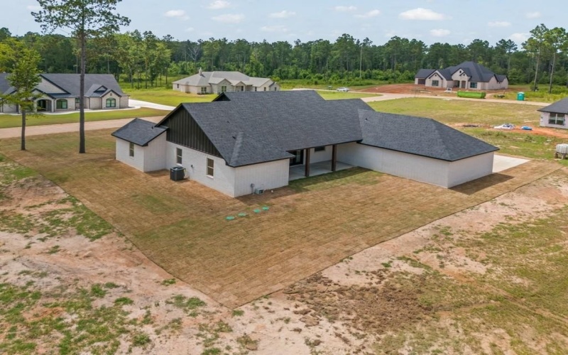 260 Cottonwood Circle, Longview, TX 75605, 4 Habitaciones Habitaciones , ,3 BañosBaños,Residential,En Venta,260 Cottonwood Circle,20987348