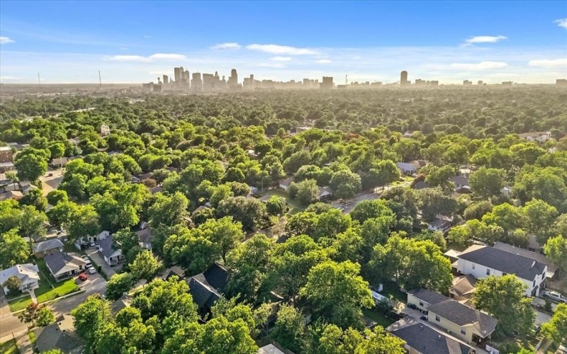 1030 Parkview Avenue, Dallas, TX 75223, 4 Bedrooms Bedrooms, ,3 BathroomsBathrooms,Residential,For Sale,1030 Parkview Avenue,0,20987532