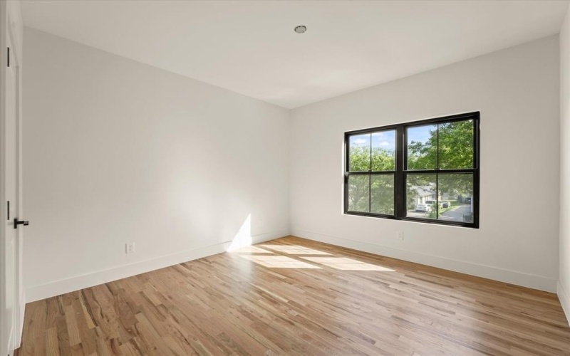 1030 Parkview Avenue, Dallas, TX 75223, 4 Bedrooms Bedrooms, ,3 BathroomsBathrooms,Residential,For Sale,1030 Parkview Avenue,0,20987532