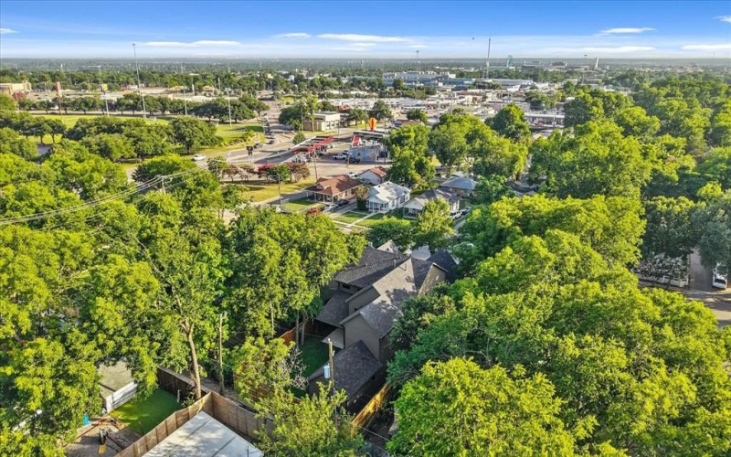 1030 Parkview Avenue, Dallas, TX 75223, 4 Bedrooms Bedrooms, ,3 BathroomsBathrooms,Residential,For Sale,1030 Parkview Avenue,0,20987532