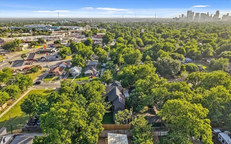 1030 Parkview Avenue, Dallas, TX 75223, 4 Bedrooms Bedrooms, ,3 BathroomsBathrooms,Residential,For Sale,1030 Parkview Avenue,0,20987532