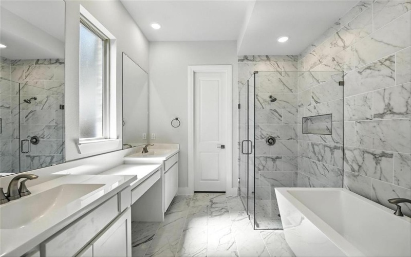 16457 Hemlock Tree Drive, Fort Worth, TX 76247, 5 Bedrooms Bedrooms, ,6 BathroomsBathrooms,Residential,For Sale,16457 Hemlock Tree Drive,20987600