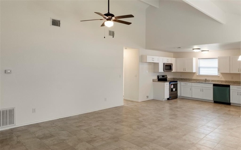 413 Whitney Court, Rio Vista, TX 76093, 3 Habitaciones Habitaciones , ,2 BañosBaños,Residential,En Venta,413 Whitney Court,0,20987642