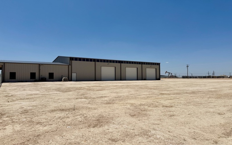 241 E Gladiator St, Odessa, TX 79766, ,Commercial Sale,En Venta,241 E Gladiator St,161394