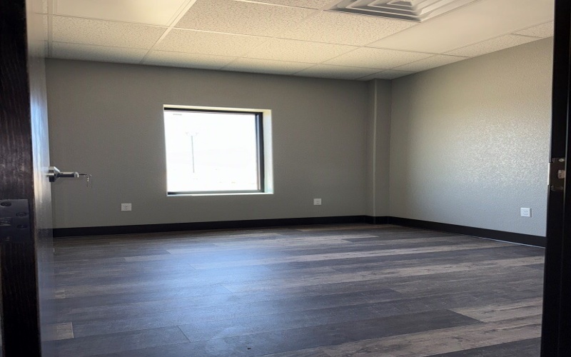241 E Gladiator St, Odessa, TX 79766, ,Commercial Sale,En Venta,241 E Gladiator St,161394