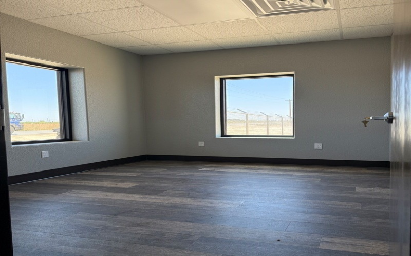241 E Gladiator St, Odessa, TX 79766, ,Commercial Sale,En Venta,241 E Gladiator St,161394