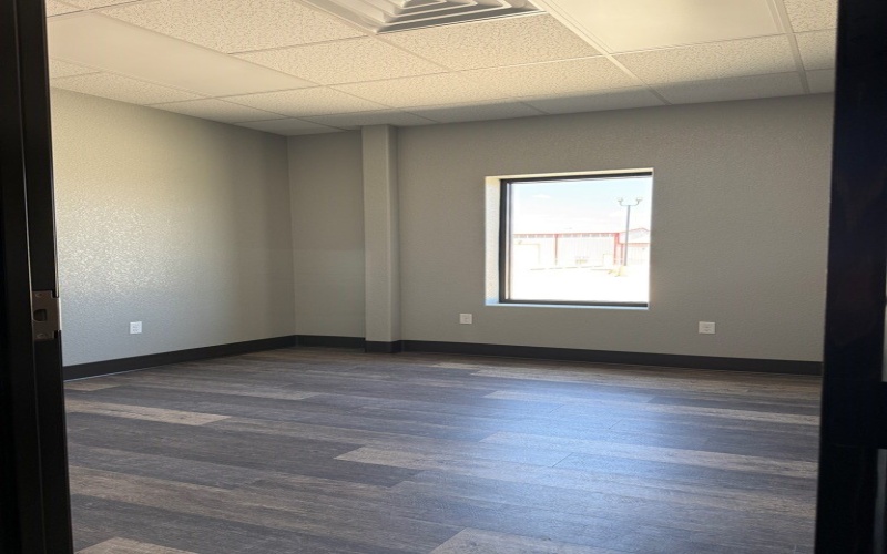 241 E Gladiator St, Odessa, TX 79766, ,Commercial Sale,En Venta,241 E Gladiator St,161394