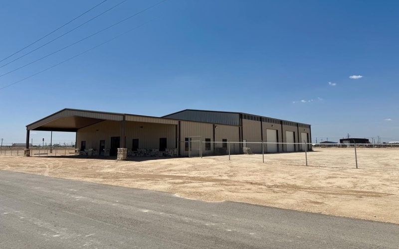 241 E Gladiator St, Odessa, TX 79766, ,Commercial Sale,En Venta,241 E Gladiator St,161394