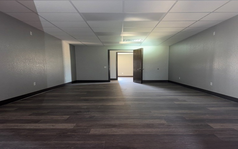 241 E Gladiator St, Odessa, TX 79766, ,Commercial Sale,En Venta,241 E Gladiator St,161394