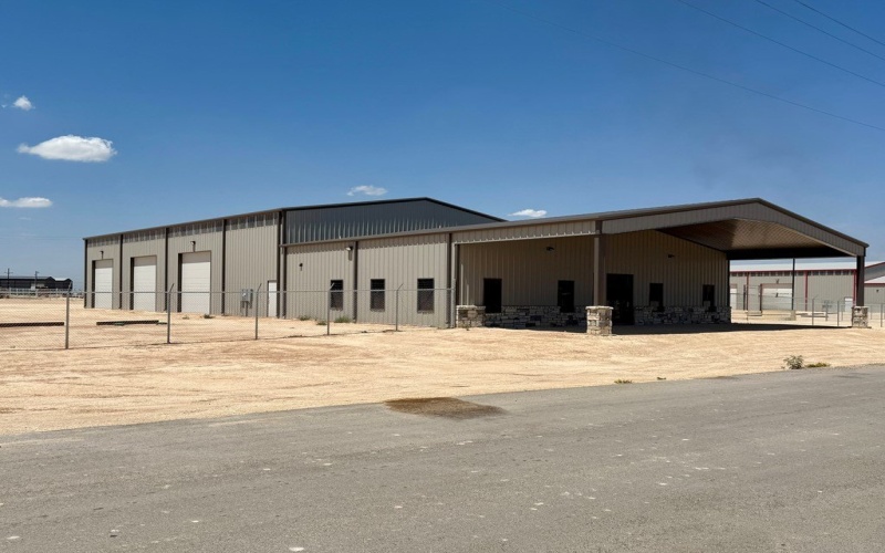 241 E Gladiator St, Odessa, TX 79766, ,Commercial Sale,En Venta,241 E Gladiator St,161394