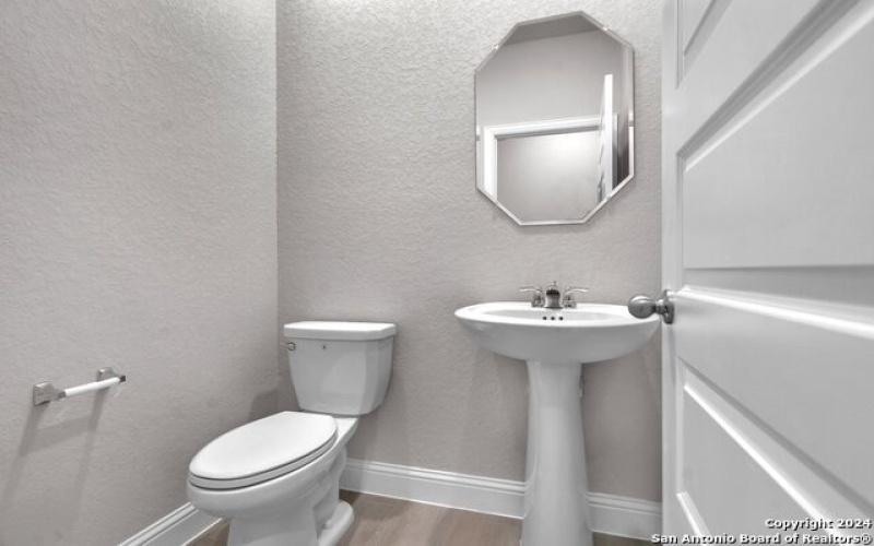 176 Janice Avenue, Castroville, TX 78009, 4 Habitaciones Habitaciones , ,3 BañosBaños,Residential,En Venta,176 Janice Avenue,1880518