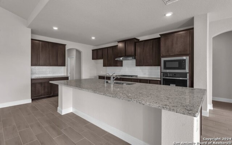 176 Janice Avenue, Castroville, TX 78009, 4 Habitaciones Habitaciones , ,3 BañosBaños,Residential,En Venta,176 Janice Avenue,1880518