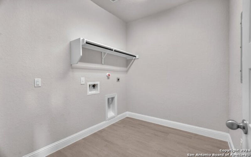 176 Janice Avenue, Castroville, TX 78009, 4 Habitaciones Habitaciones , ,3 BañosBaños,Residential,En Venta,176 Janice Avenue,1880518