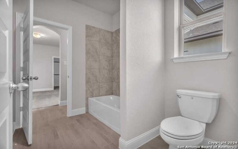 176 Janice Avenue, Castroville, TX 78009, 4 Habitaciones Habitaciones , ,3 BañosBaños,Residential,En Venta,176 Janice Avenue,1880518