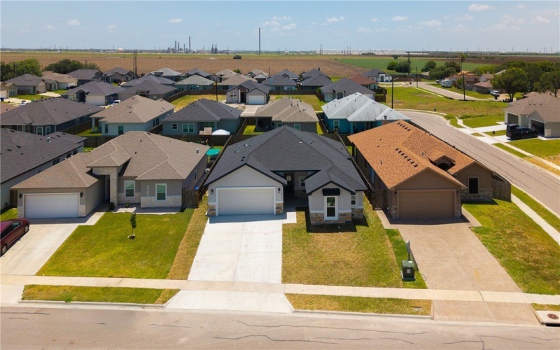 11517 Willowood Creek Drive, Corpus Christi, TX 78410, 4 Habitaciones Habitaciones , ,2 BañosBaños,Residential,En Venta,11517 Willowood Creek Drive,0,458561
