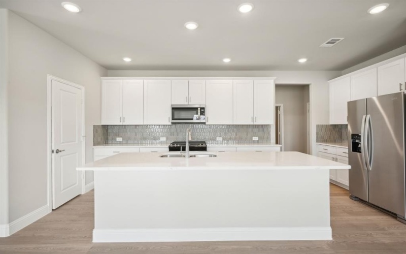 603 Stagg Street, McKinney, TX 75069, 4 Bedrooms Bedrooms, ,3 BathroomsBathrooms,Residential,For Sale,603 Stagg Street,20985586