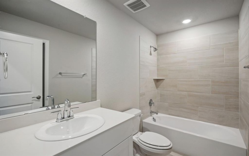 519 Stagg Street, McKinney, TX 75069, 4 Habitaciones Habitaciones , ,3 BañosBaños,Residential,En Venta,519 Stagg Street,20985607